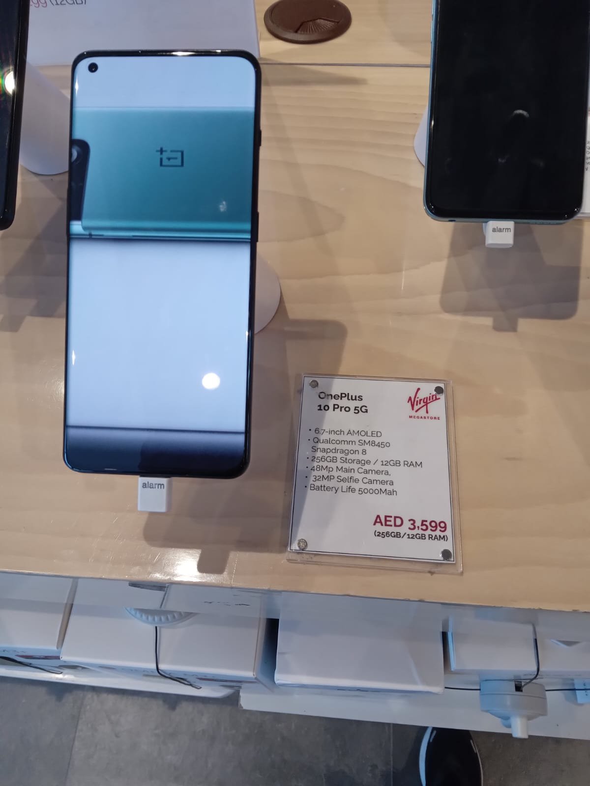 OnePlus Partnership 9